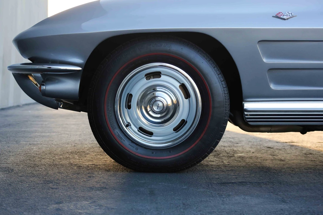 1964 Chevrolet Corvette C2 - Image 12 of 31