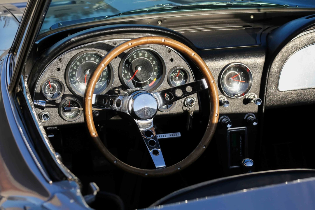 1964 Chevrolet Corvette C2 - Image 24 of 31