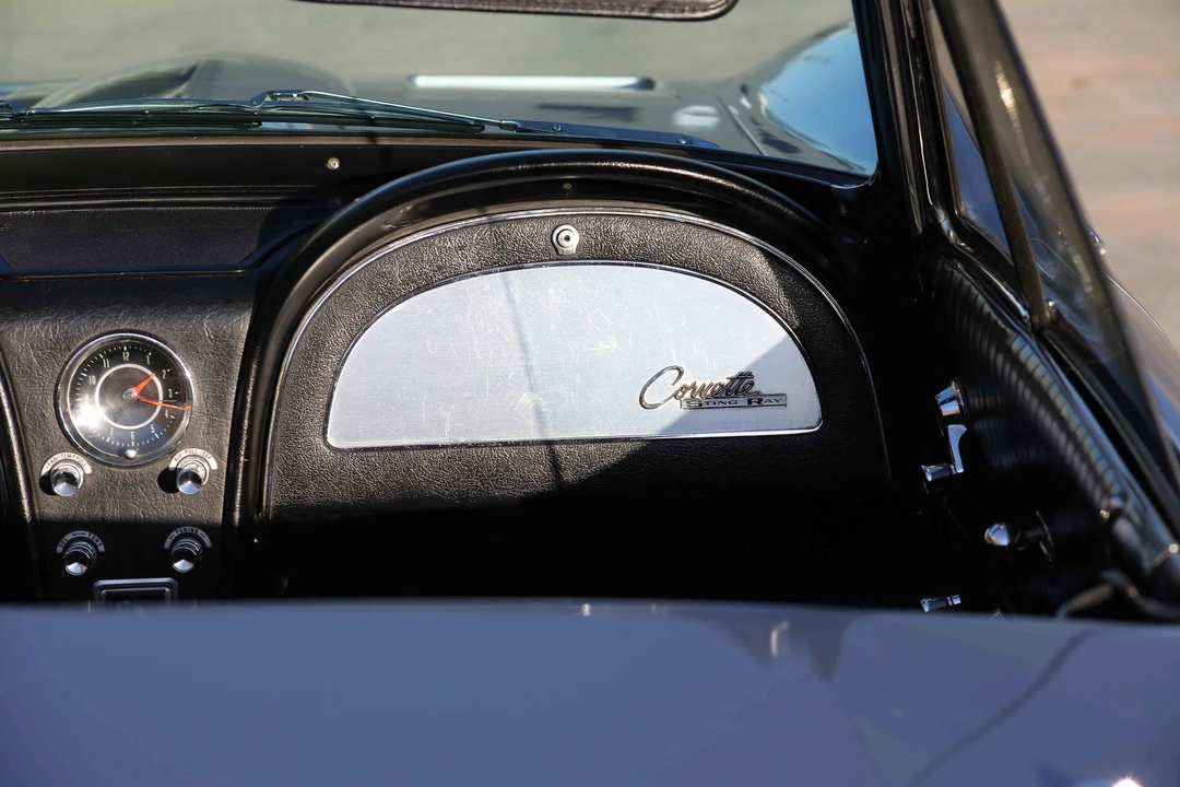 1964 Chevrolet Corvette C2 - Image 25 of 31