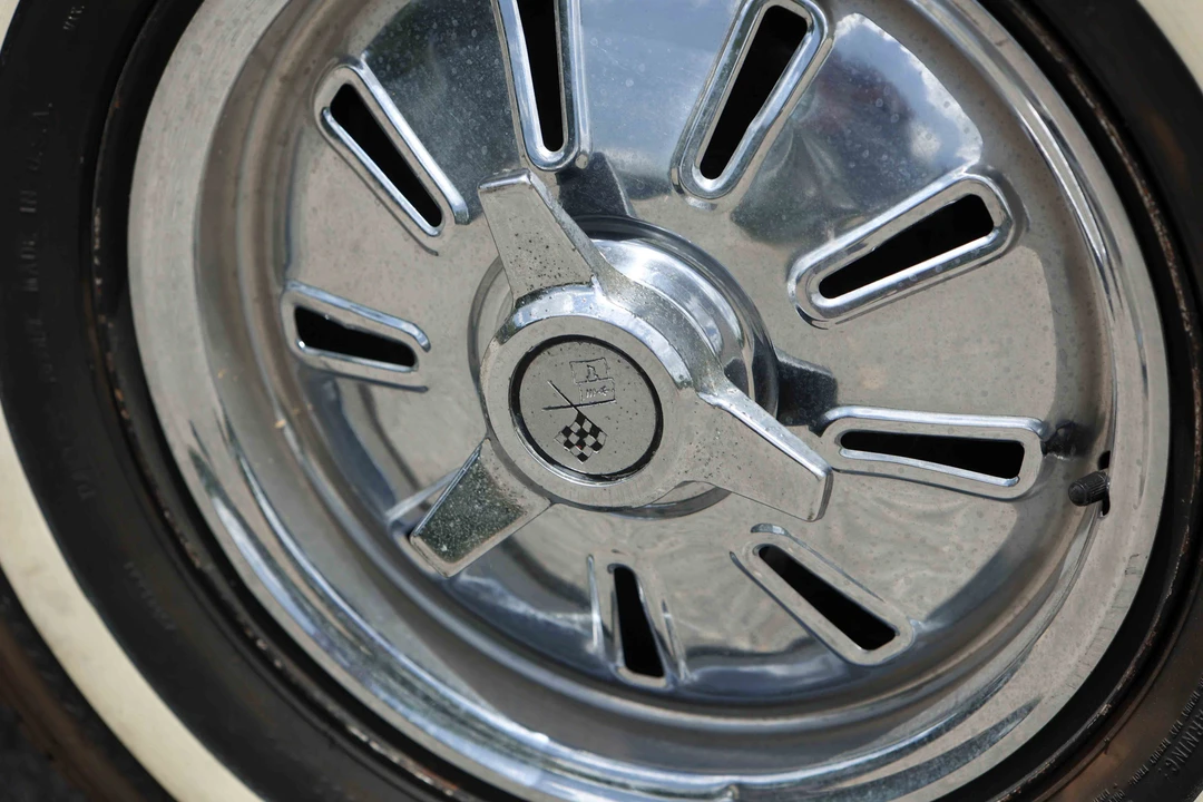 1964 Chevrolet Corvette C2 - Image 28 of 31