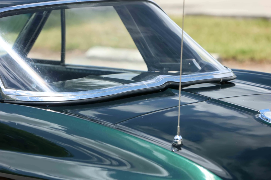 1964 Chevrolet Corvette C2 - Image 31 of 31