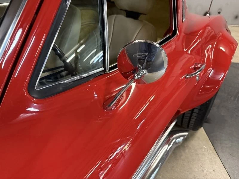 1964 Chevrolet Corvette C2 - Image 19 of 31