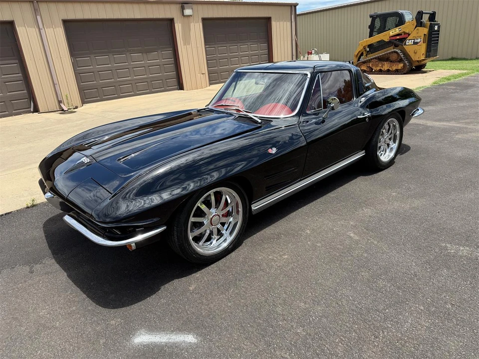 1964 Chevrolet Corvette C2 - Image 3 of 27