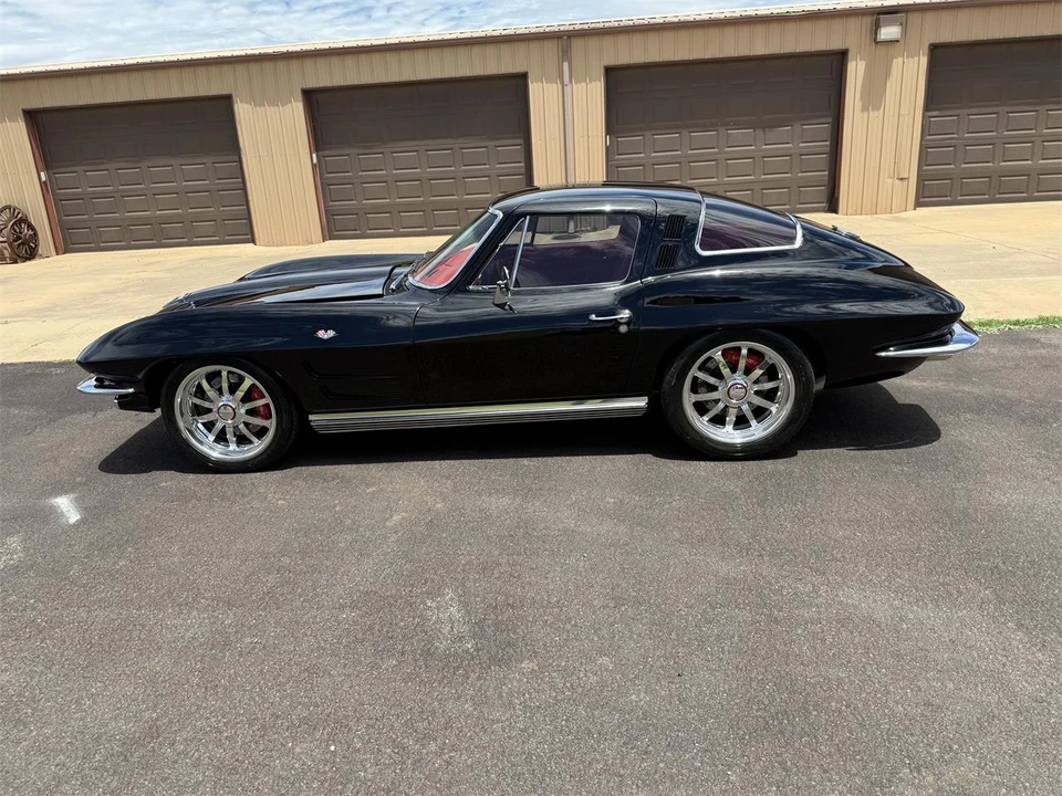 1964 Chevrolet Corvette C2 - Image 4 of 27