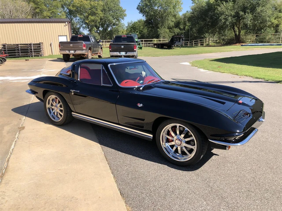 1964 Chevrolet Corvette C2 - Image 9 of 27