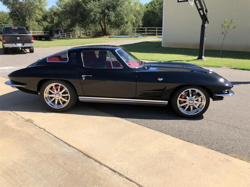 1964 Chevrolet Corvette C2 - Image 10 of 27