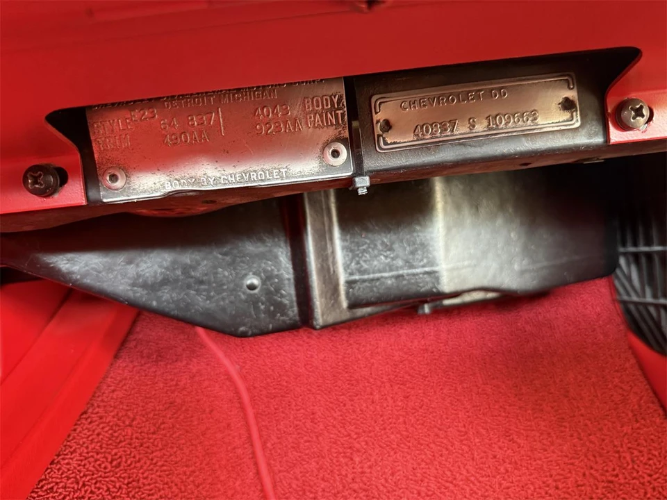 1964 Chevrolet Corvette C2 - Image 17 of 27