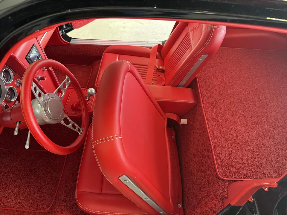 1964 Chevrolet Corvette C2 - Image 19 of 27