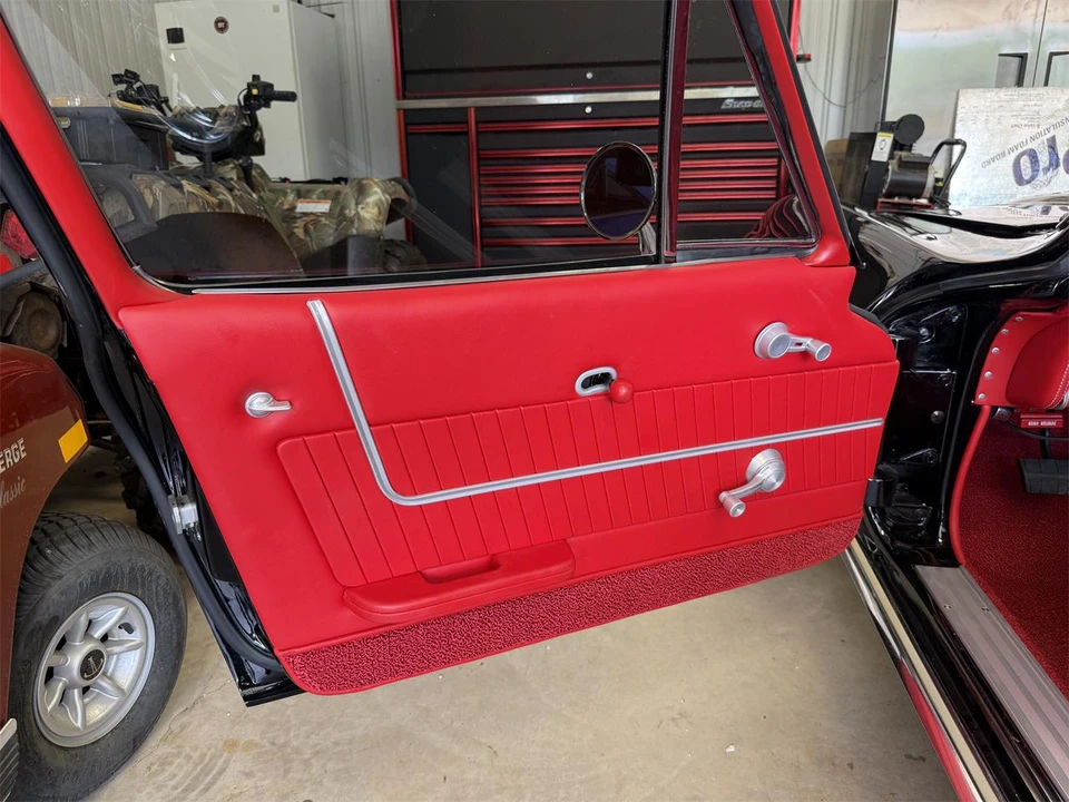 1964 Chevrolet Corvette C2 - Image 25 of 27