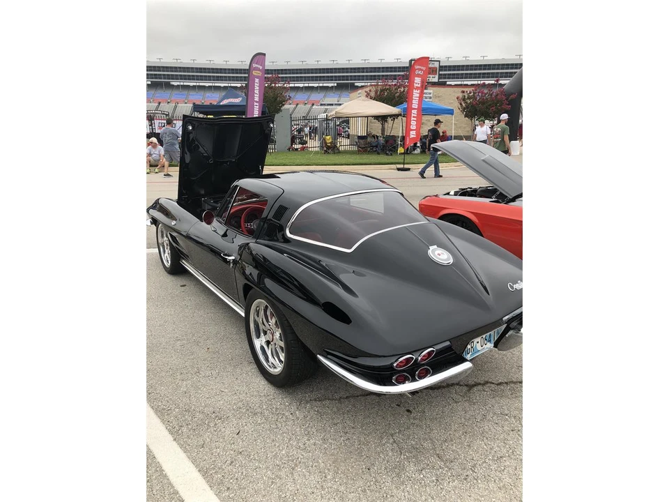 1964 Chevrolet Corvette C2 - Image 26 of 27