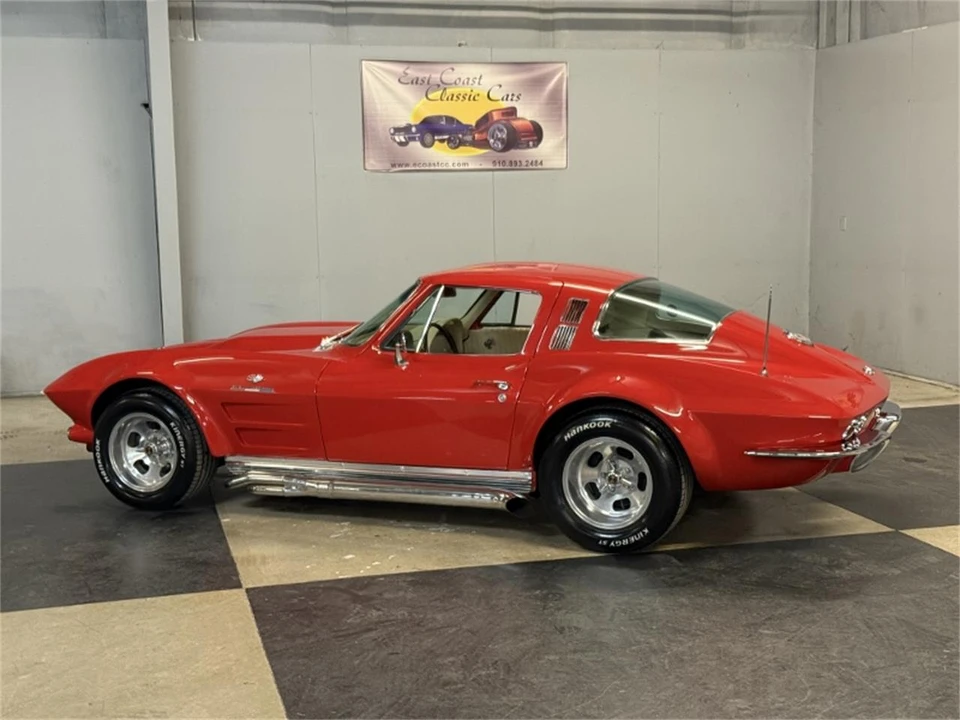 1964 Chevrolet Corvette C2 - Image 4 of 31