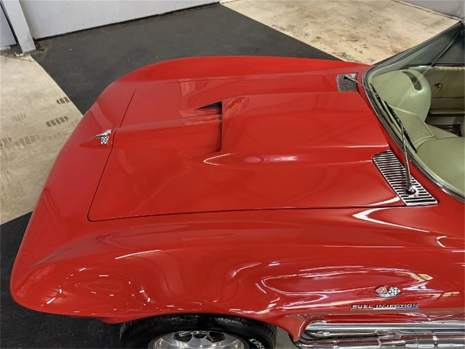 1964 Chevrolet Corvette C2 - Image 13 of 31