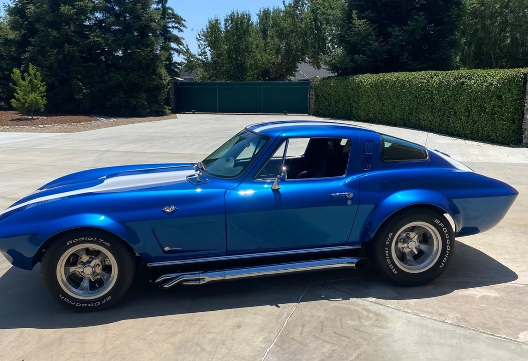 1964 Chevrolet Corvette C2 - Image 9 of 21