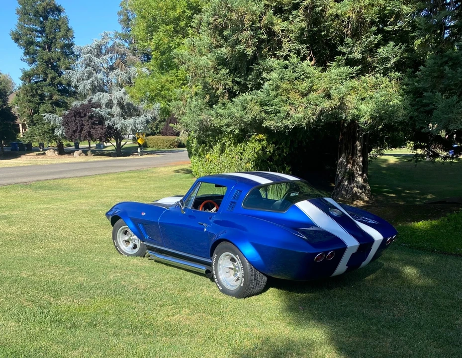 1964 Chevrolet Corvette C2 - Image 2 of 21