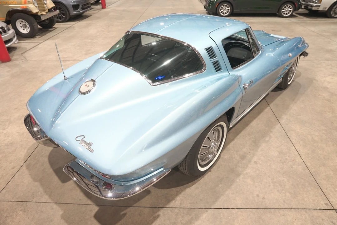 1964 Chevrolet Corvette C2 - Image 17 of 31