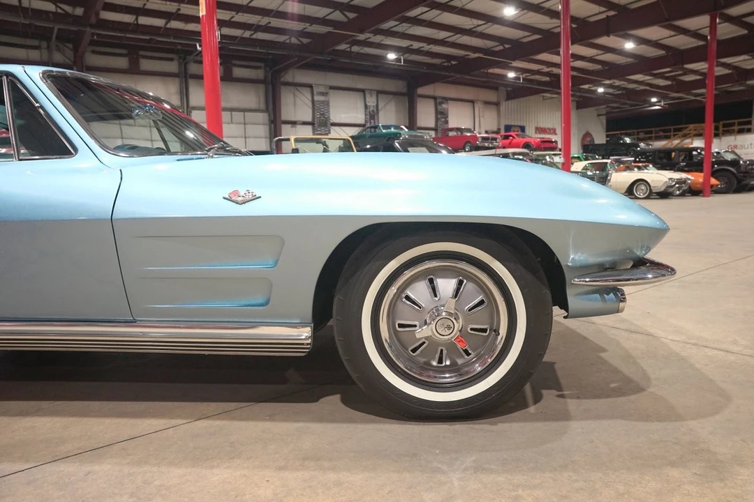 1964 Chevrolet Corvette C2 - Image 11 of 31