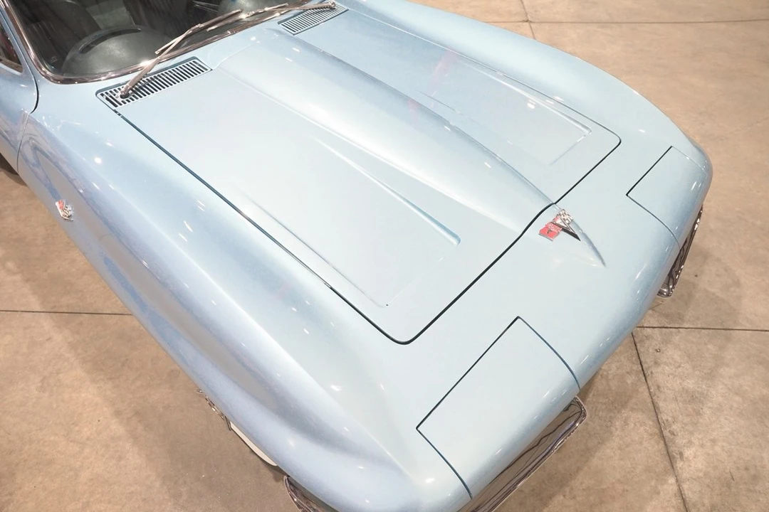 1964 Chevrolet Corvette C2 - Image 18 of 31