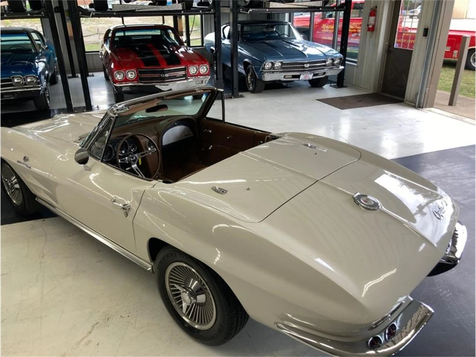 1964 Chevrolet Corvette C2 - Image 8 of 31