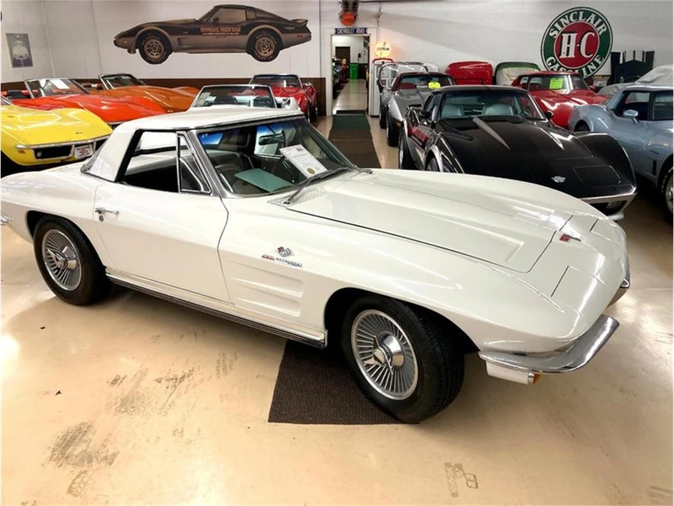 1964 Chevrolet Corvette C2 - Image 9 of 31