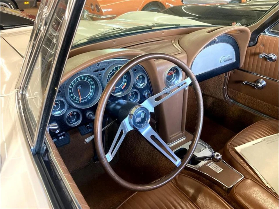 1964 Chevrolet Corvette C2 - Image 24 of 31