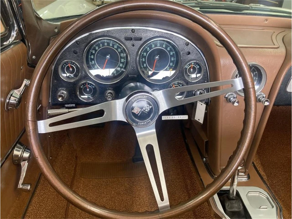 1964 Chevrolet Corvette C2 - Image 25 of 31