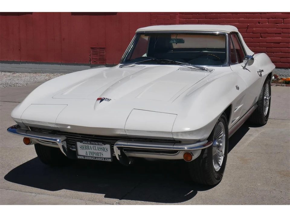 1964 Chevrolet Corvette C2 - Image 2 of 31