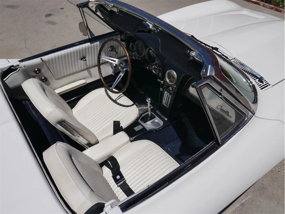 1964 Chevrolet Corvette C2 - Image 14 of 31
