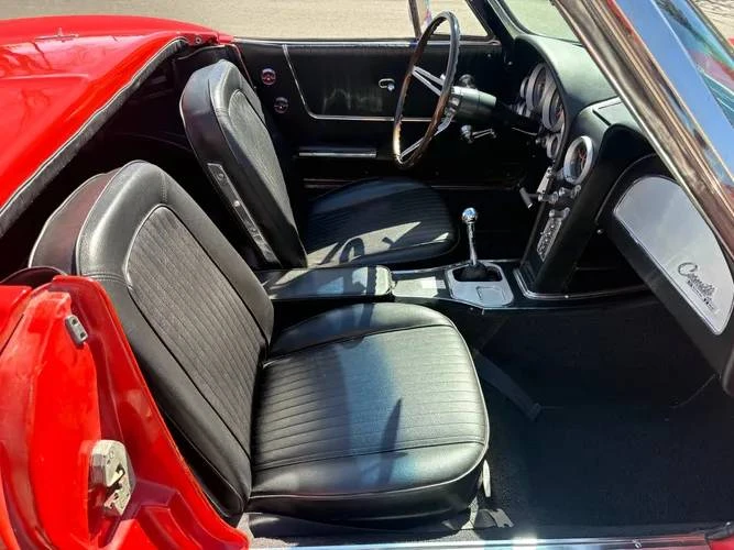 1964 Chevrolet Corvette C2 - Image 19 of 24