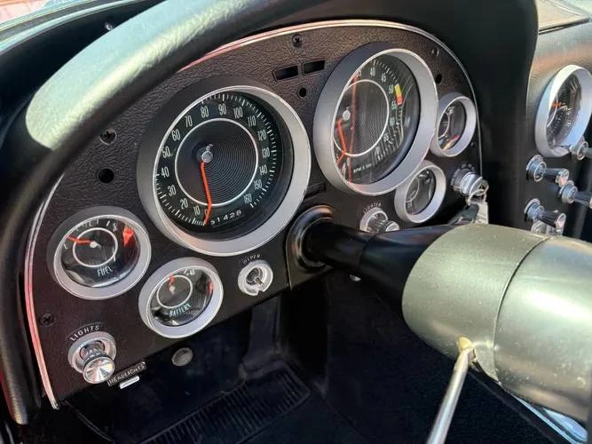 1964 Chevrolet Corvette C2 - Image 24 of 24