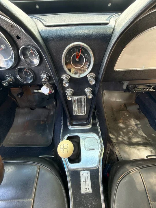 1964 Chevrolet Corvette C2 - Image 11 of 14