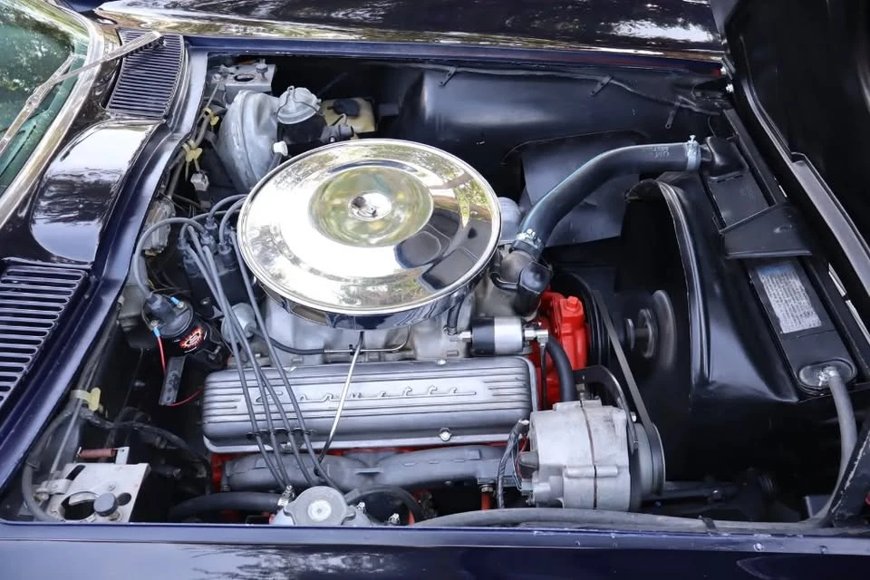 1964 Chevrolet Corvette C2 - Image 15 of 20