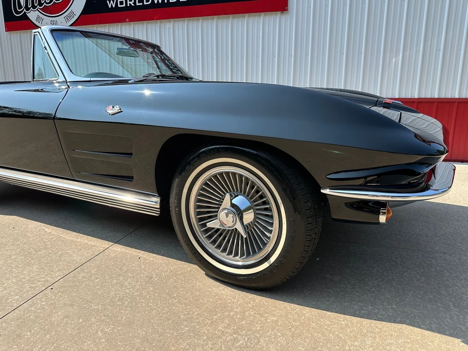1964 Chevrolet Corvette C2 - Image 16 of 21
