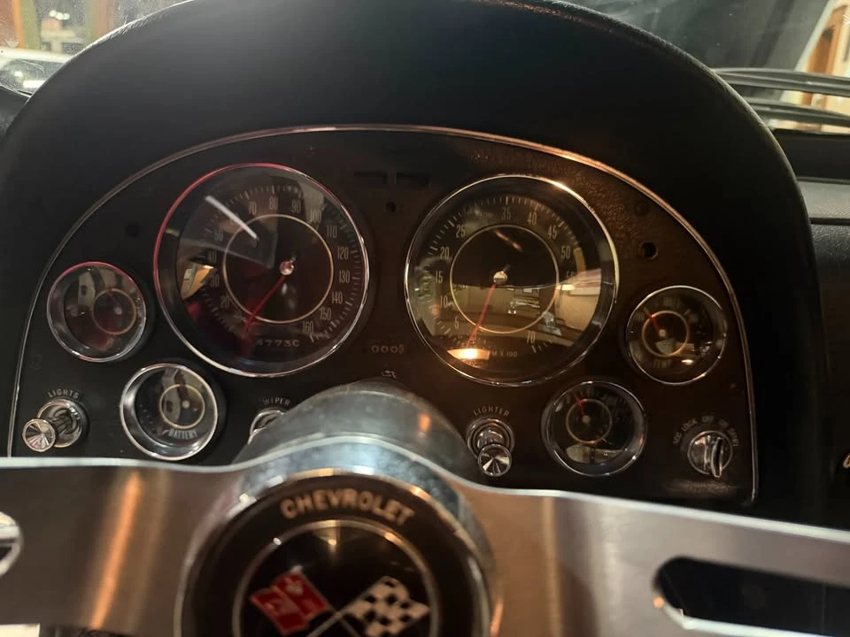 1964 Chevrolet Corvette C2 - Image 14 of 20