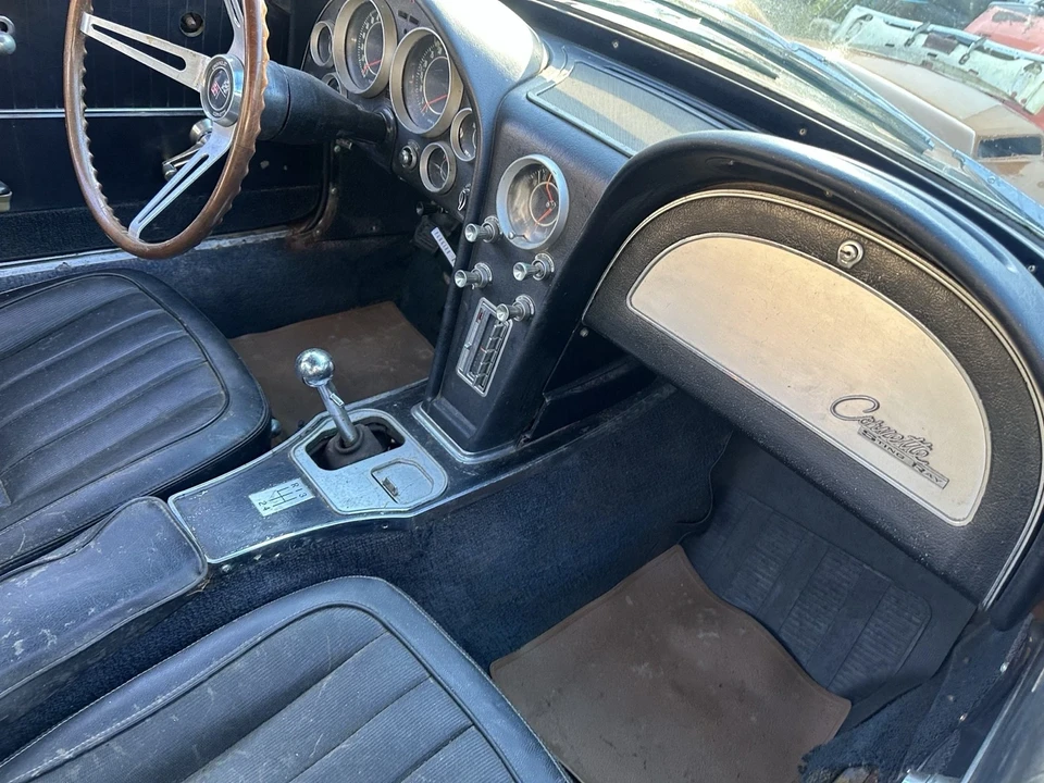 1964 Chevrolet Corvette C2 - Image 12 of 21