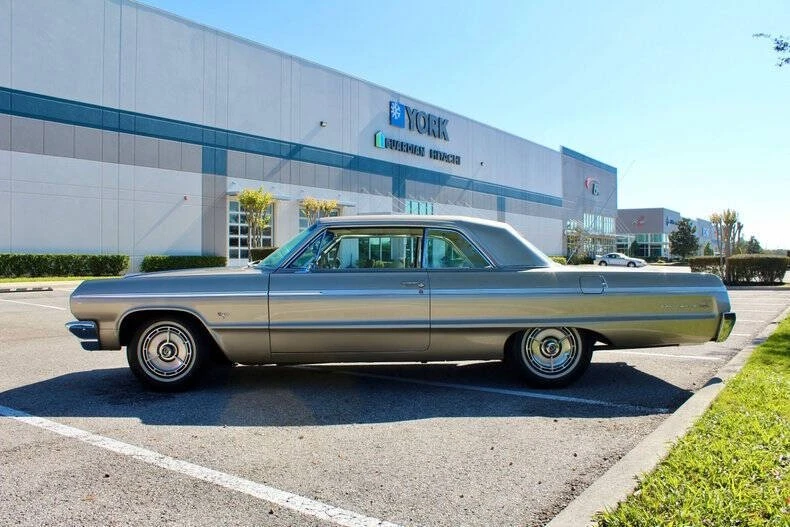 1964 Chevrolet Impala 2nd Gen - Image 10 of 12