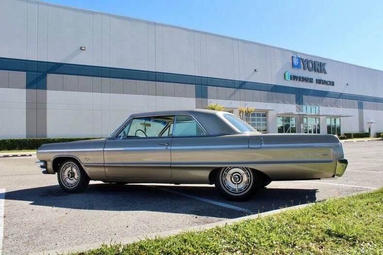 1964 Chevrolet Impala 2nd Gen - Image 11 of 12
