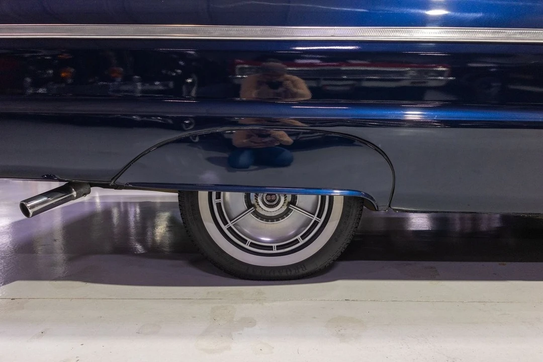 1964 Chevrolet Impala 3rd Gen - Image 27 of 31