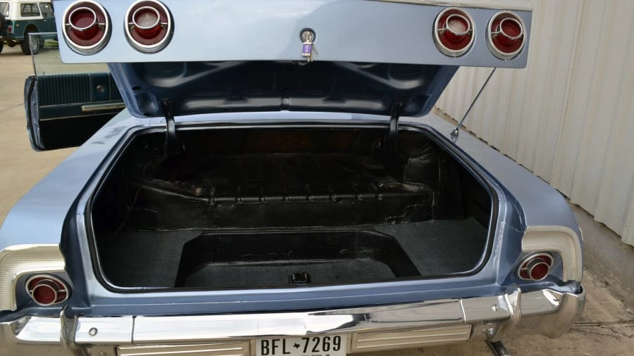 1964 Chevrolet Impala 3rd Gen - Image 6 of 9