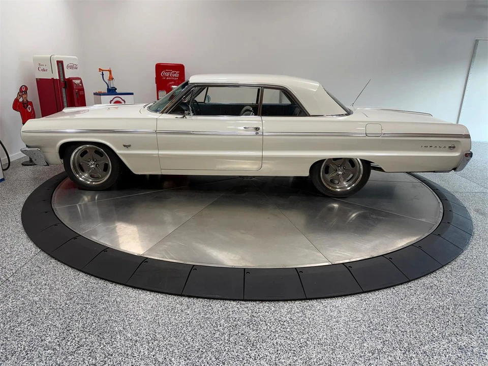 1964 Chevrolet Impala 3rd Gen - Image 11 of 31