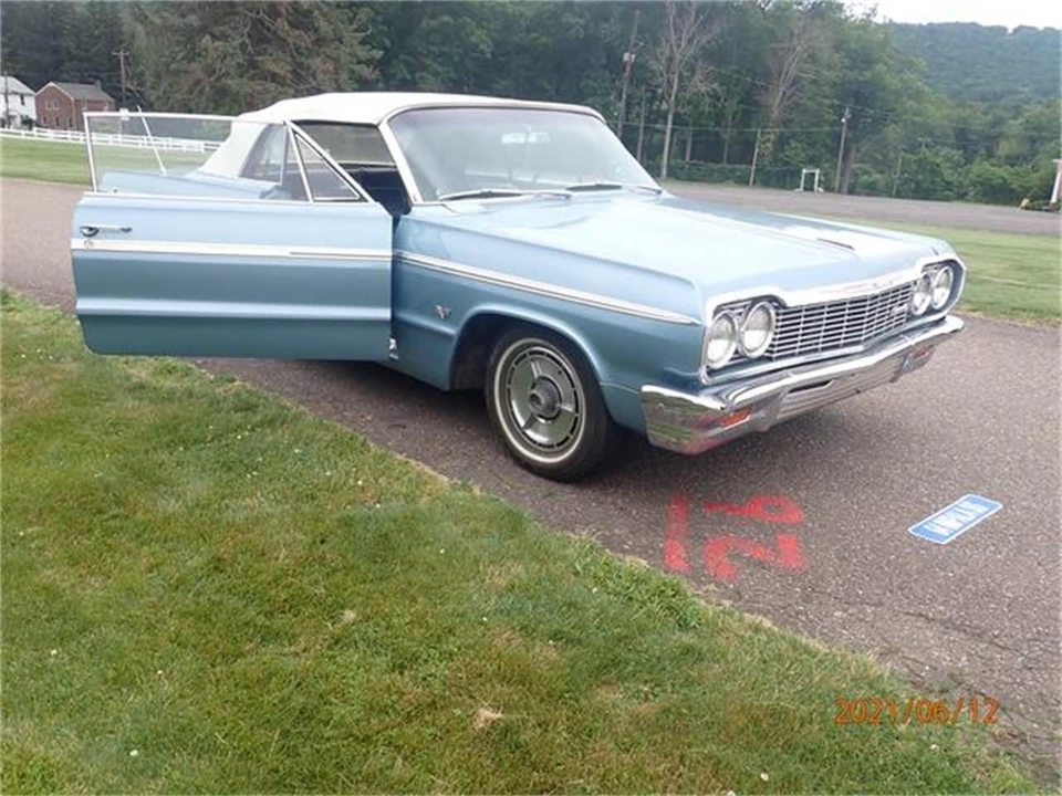 1964 Chevrolet Impala SS 3rd Gen - Image 23 of 31