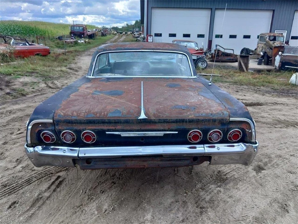 1964 Chevrolet Impala SS 3rd Gen - Image 2 of 22