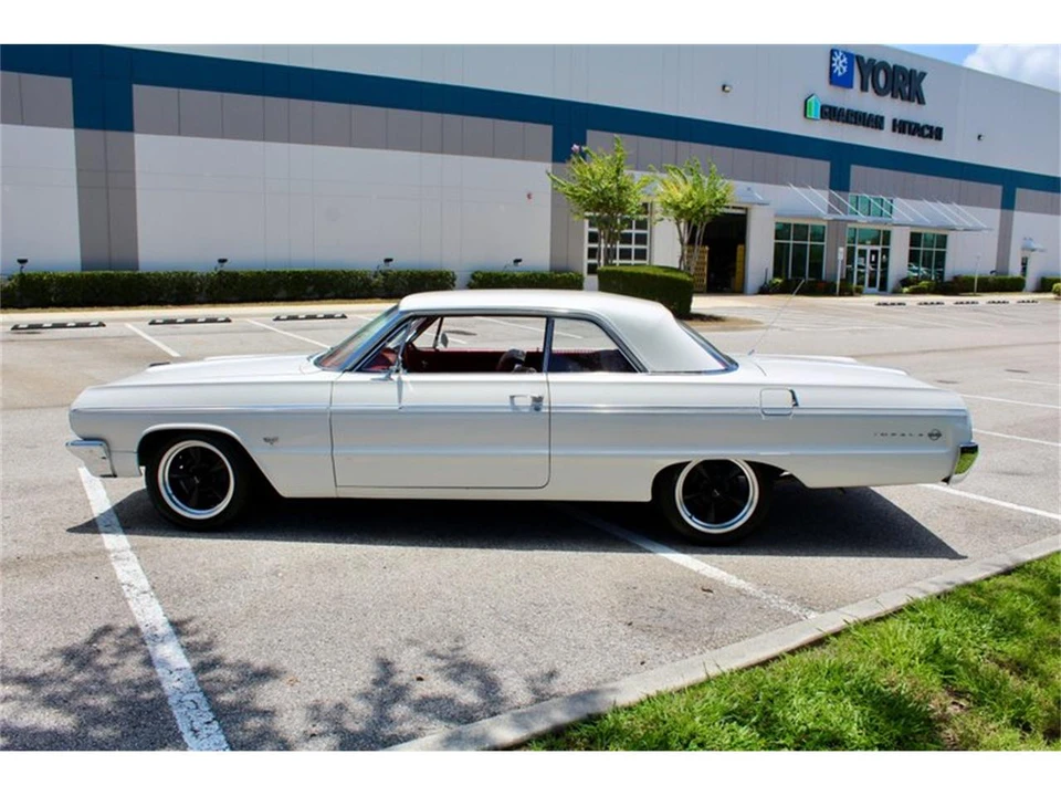 1964 Chevrolet Impala SS 3rd Gen - Image 26 of 31