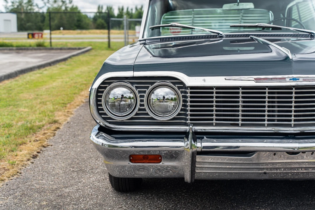 1964 Chevrolet Impala SS 3rd Gen - Image 15 of 24