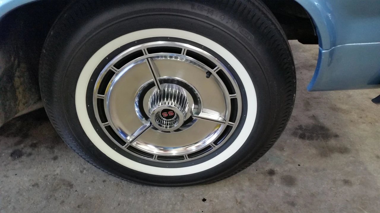 1964 Chevrolet Impala 3rd Gen - Image 25 of 31