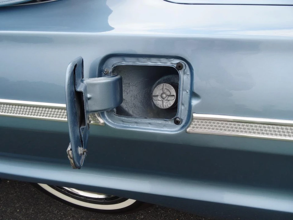 1964 Chevrolet Impala 3rd Gen - Image 21 of 31