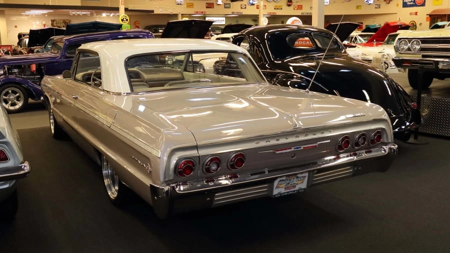 1964 Chevrolet Impala 3rd Gen - Image 11 of 18
