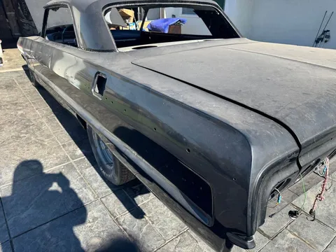 1964 Chevrolet Impala SS Sedan 4D