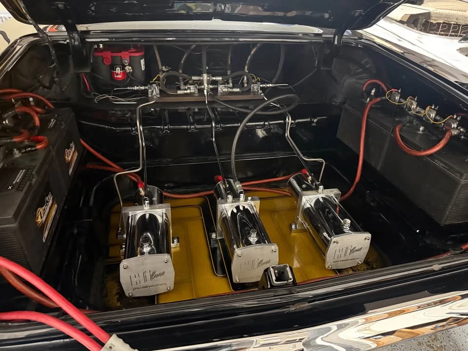 1964 Chevrolet Impala SS 3rd Gen - Image 7 of 20