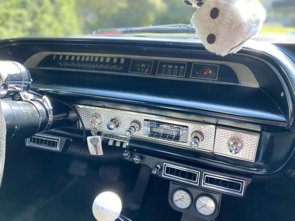 1964 Chevrolet Impala 3rd Gen - Image 27 of 31