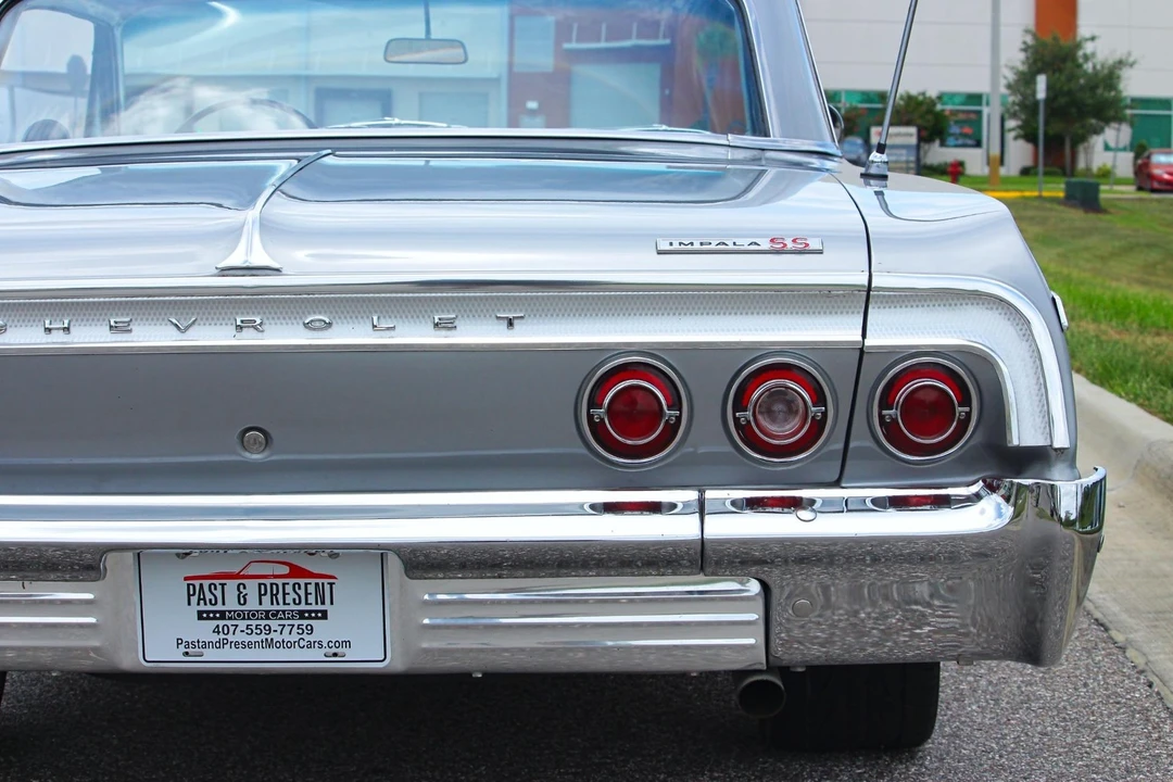 1964 Chevrolet Impala SS 3rd Gen - Image 24 of 31